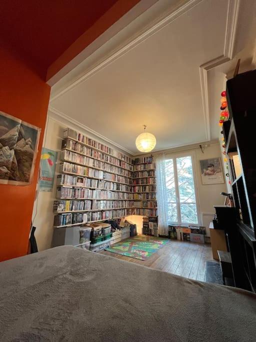 Apartment Near Montmartre Parijs Buitenkant foto